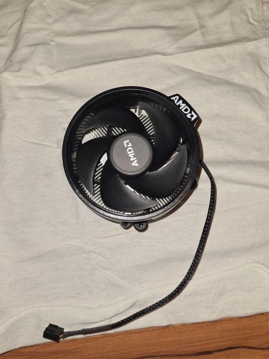 Zestaw części używanych do komputera