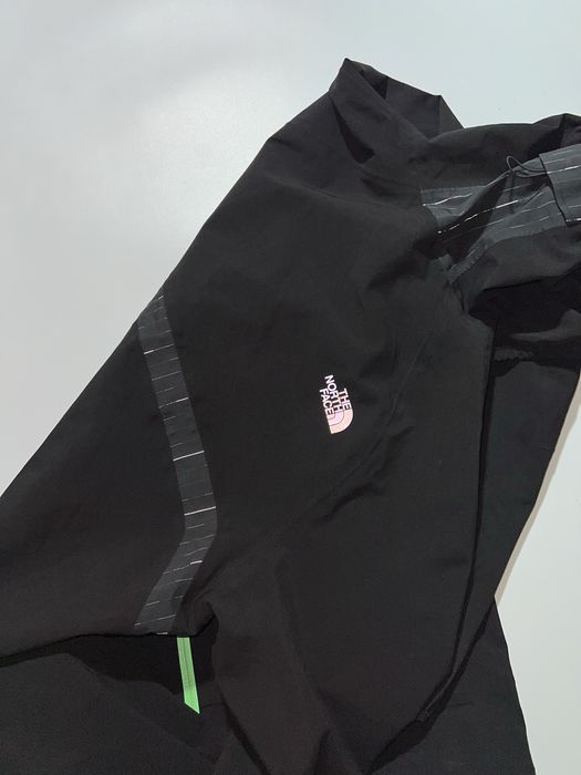 The North Face Flight Series чоловіча чорна мембранна легенька куртка