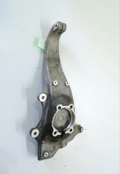 Цапфа передня L+R BMW F15,F07,F10,F34,F11