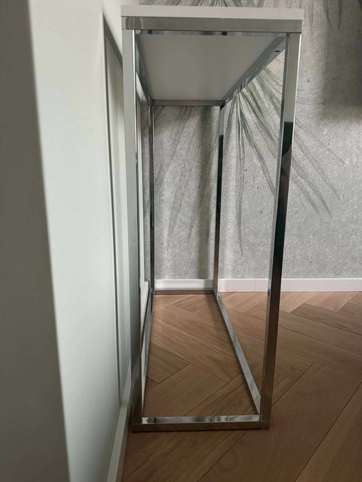 Sprzedam elegancką konsolę - nie wymaga montażu
