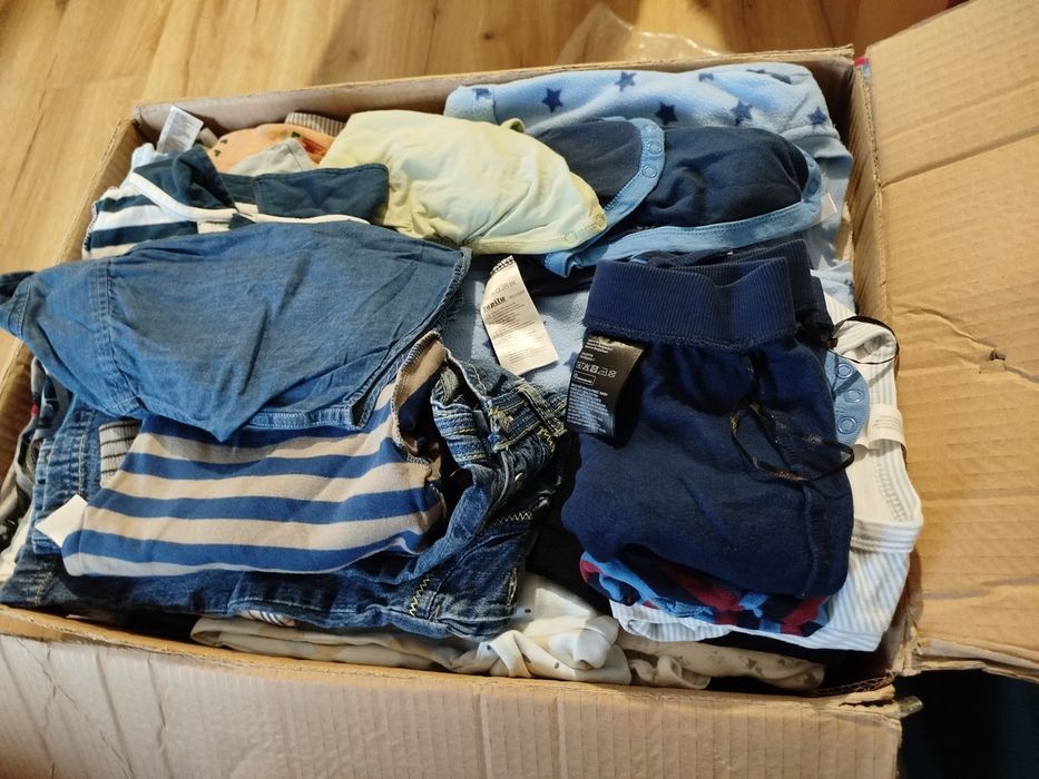 Paka ubran dla chlopca 3-6m