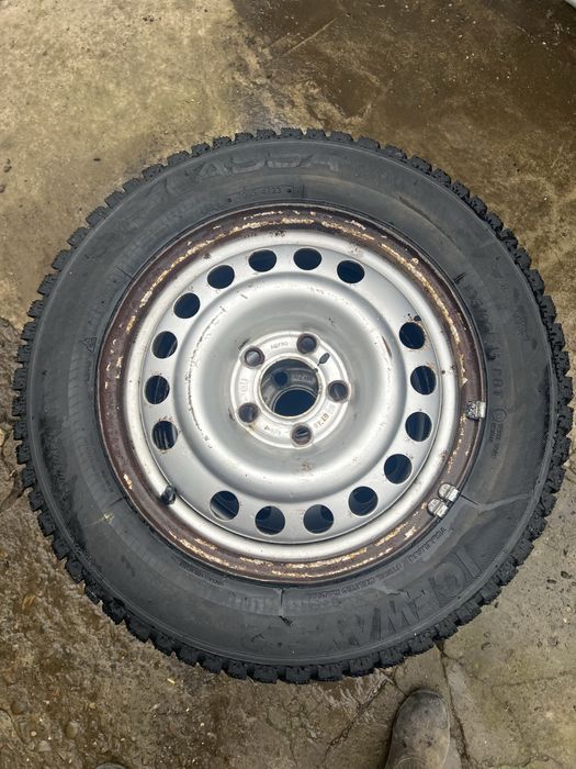 Зимові шини (колеса) 185/65 R15