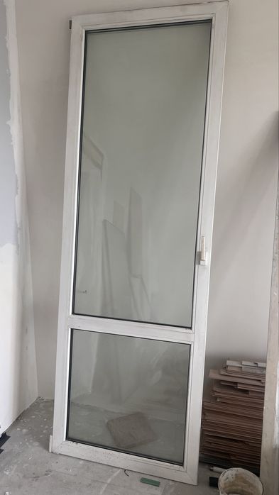 oddam za darmo drzwi pcv oraz szyby