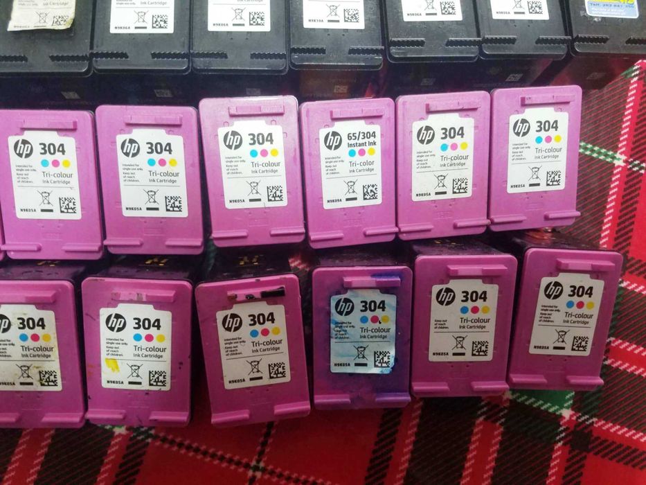 Lote de tinteiros HP 304 originais vazios