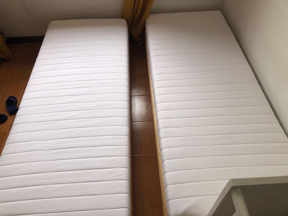 2 camas ikea empilháveis