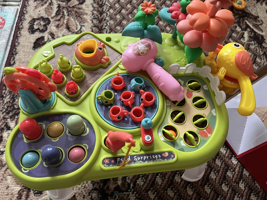 Інтерактивний стіл, ігровий дитячий центр , розвиваюча іграшка