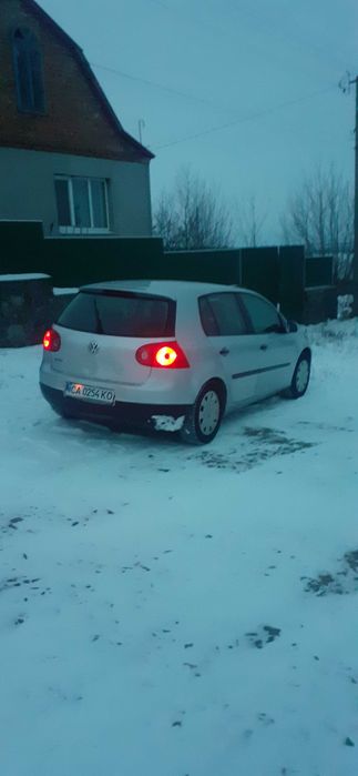 Продам Volkswagen Golf 5  mpi газ-бензин