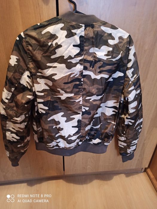Kurtka nowa , rozmiar s