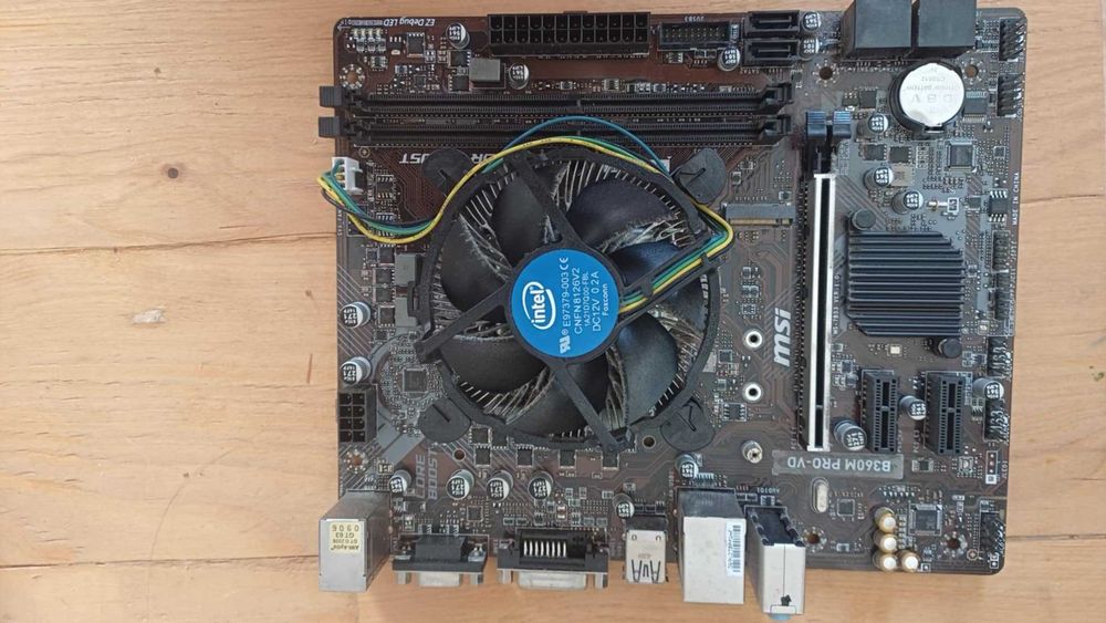 Płyta główna MSI B360M PRO-VD z procesorem Intel Core i3-8100 oraz RAM