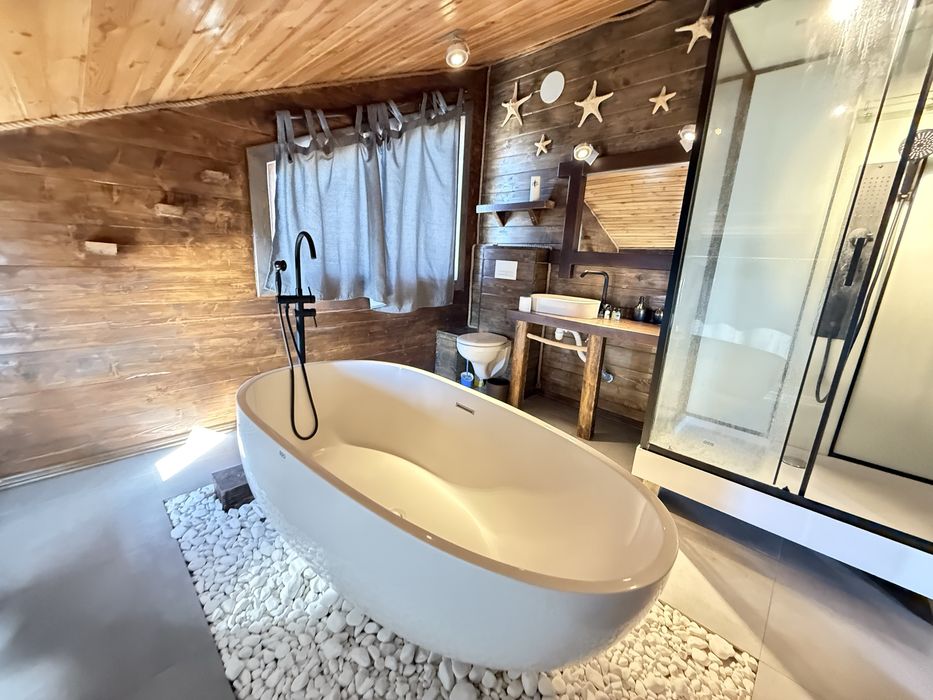 Оренда гостьових будинків с Баловне