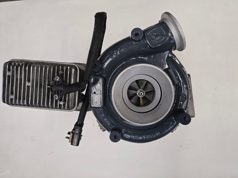 Turbosprężarka JOHN DEERE Harvester Z NOWYM Sterownikiem 24V