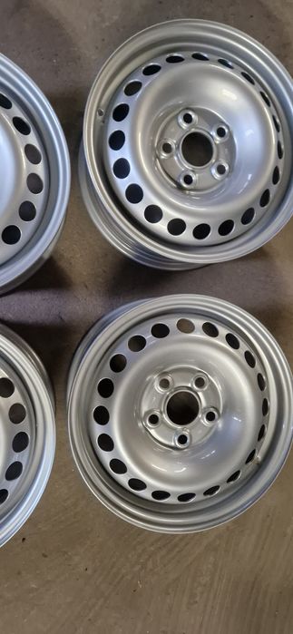 Felgi stalowe Volkswagen T5 T6 6,5x16 et51  5x120