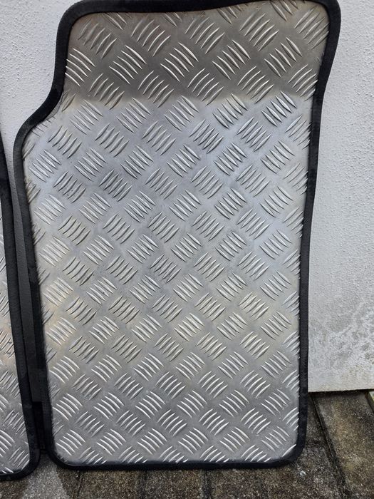 Tapetes de alumínio para Peugeot 206