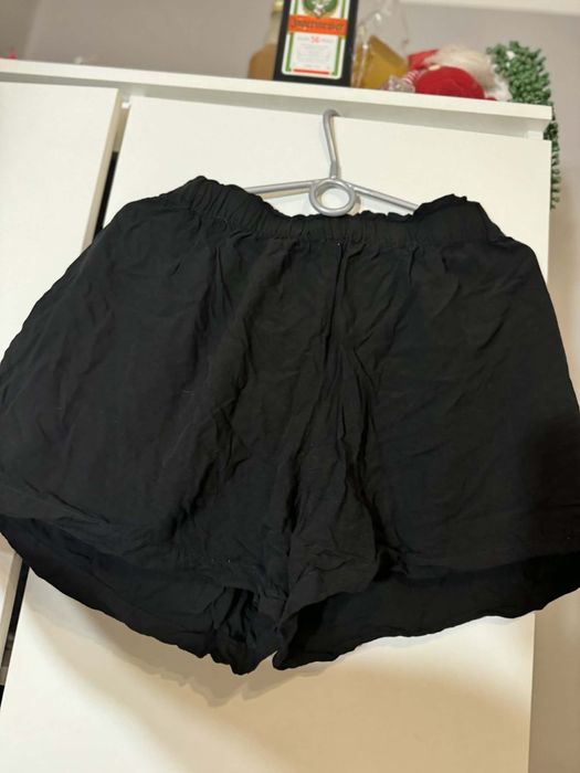 Spodenki marki Sinsay rozmiar L