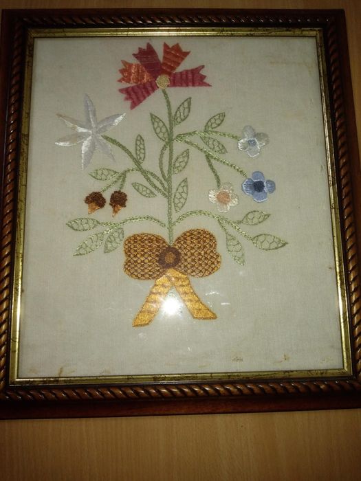 Quadros bordados castelo branco