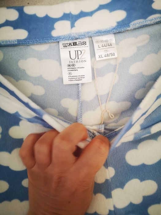 UP2 Fashion spodnie od piżamy niebieskie w chmurki nowe r. 44/46 L