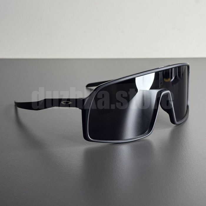 Окуляри Oakley Sutro
