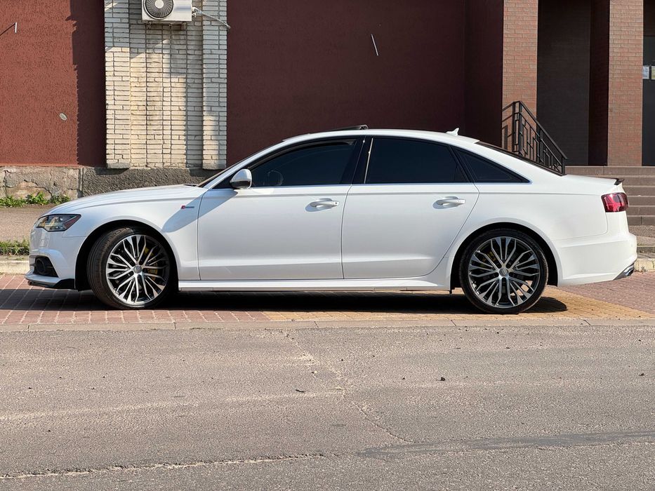 Audi A6 2016 3.0 TFSI S-tronic 333 к.с. Quattro S-line