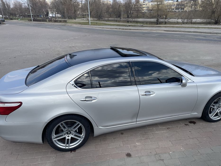 Lexus LS 2007 VIN JTHBL46F075002491 фото оголошення 9 з 22