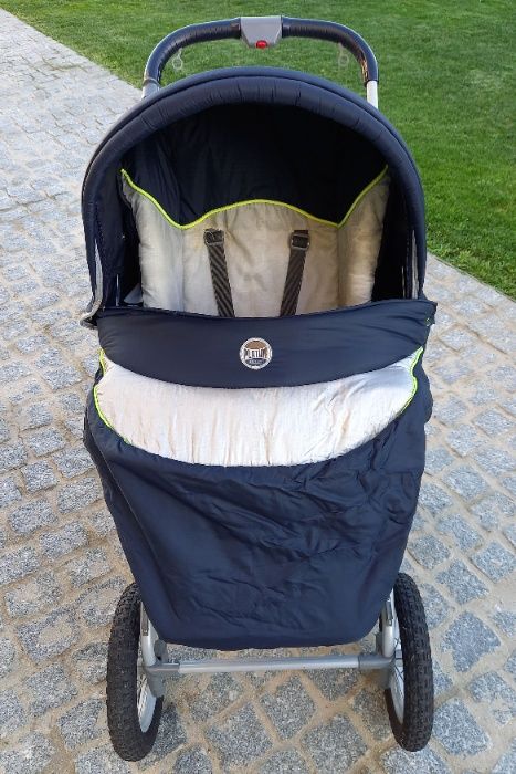 Carro de passeio Bebecar