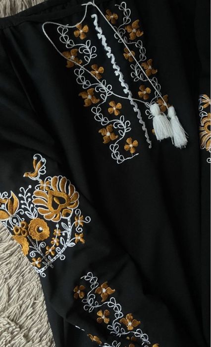 Вишиванка нова.