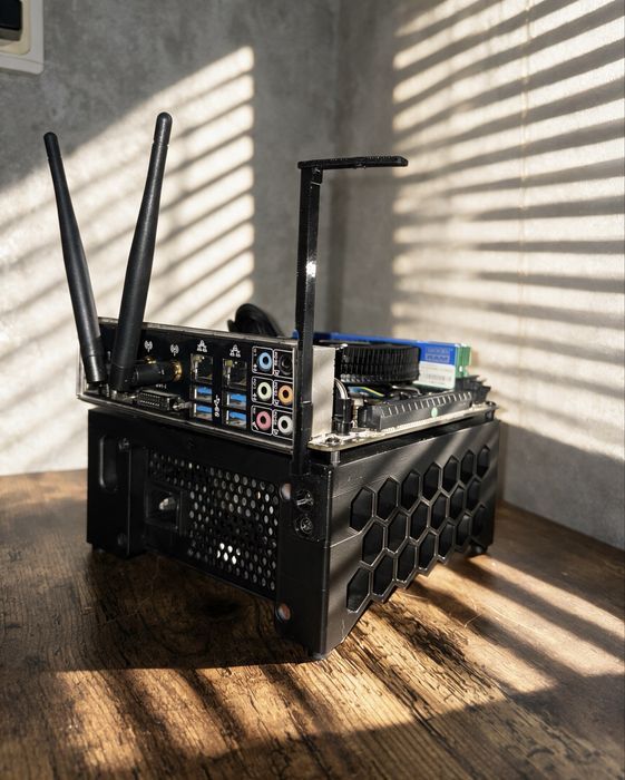 Mini itx компʼютер 16gb ram,