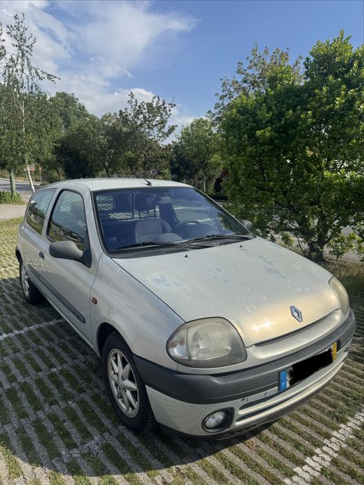 Renault Clio 1.9