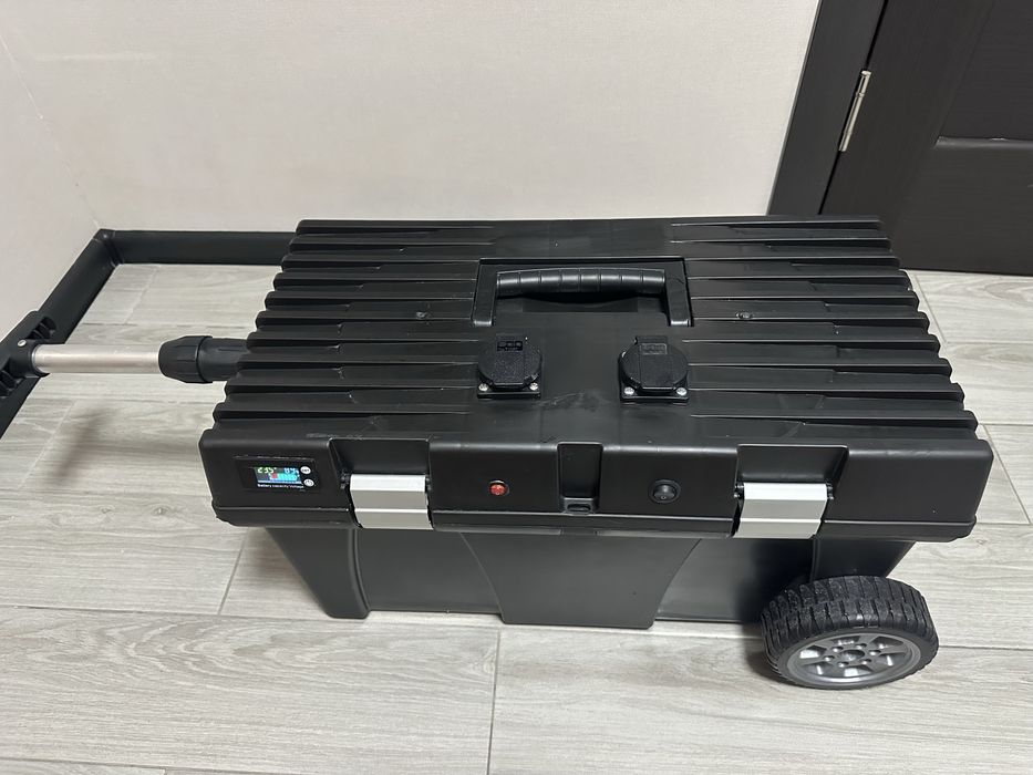 Потужна зарядна станція 4368Wh - незаміна річ під час блекаутів