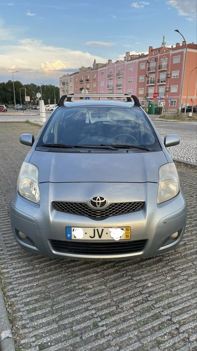 Toyota Yaris 2010 - Nacional e Cx Automática