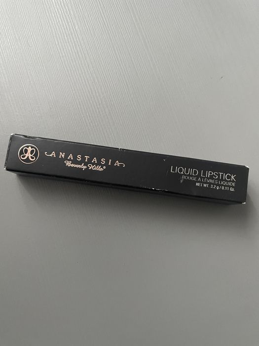 Nowa pomadka w płynie anastasia beverly hills trust issues