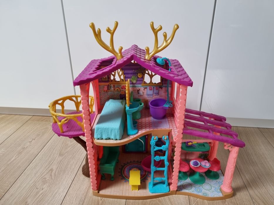 Domek Enchantimal domek jelonków
