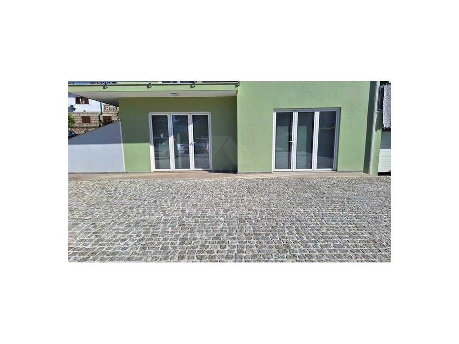 Espaço para comercio ou serviços