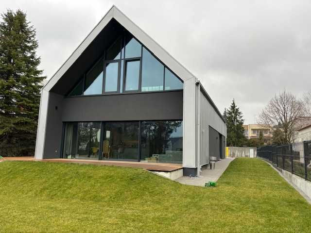 Roboty budowlane od fundamentów pod klucz