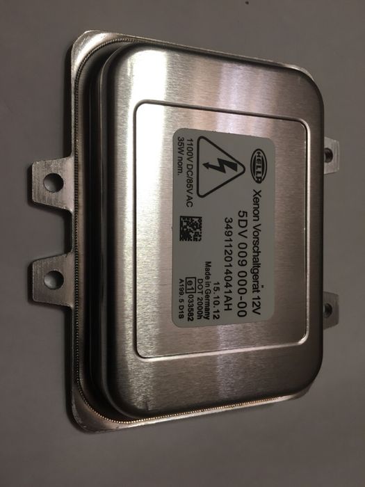 Balastro Xenon Hella 5DV008290 e 5DV009000 e 5DV009720