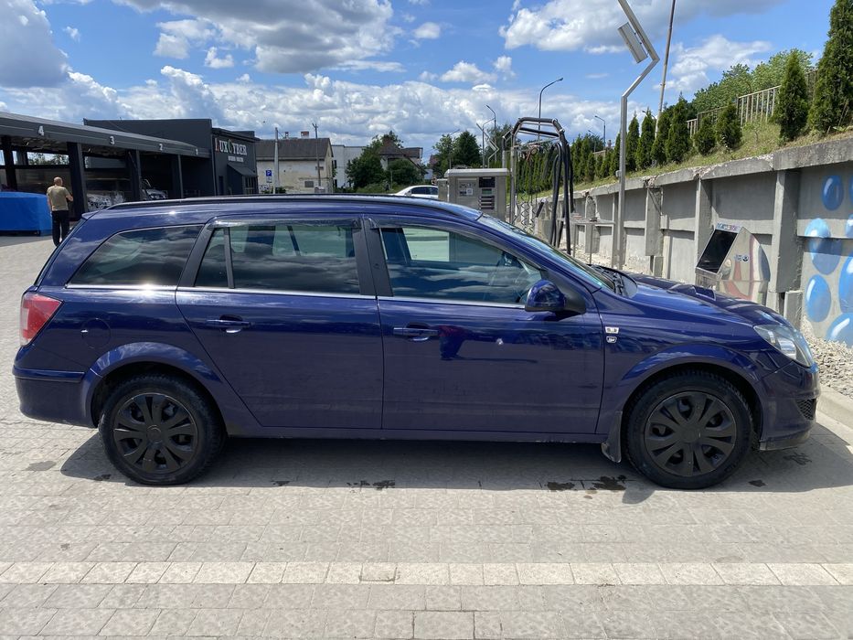Opel astra h1.7 2010р