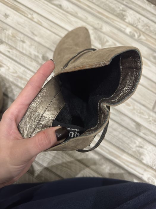 Ботильйони жіночі замшеві на підборах