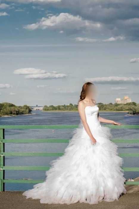 Suknia Ślubna Elizabeth z Odpinanym Dołem