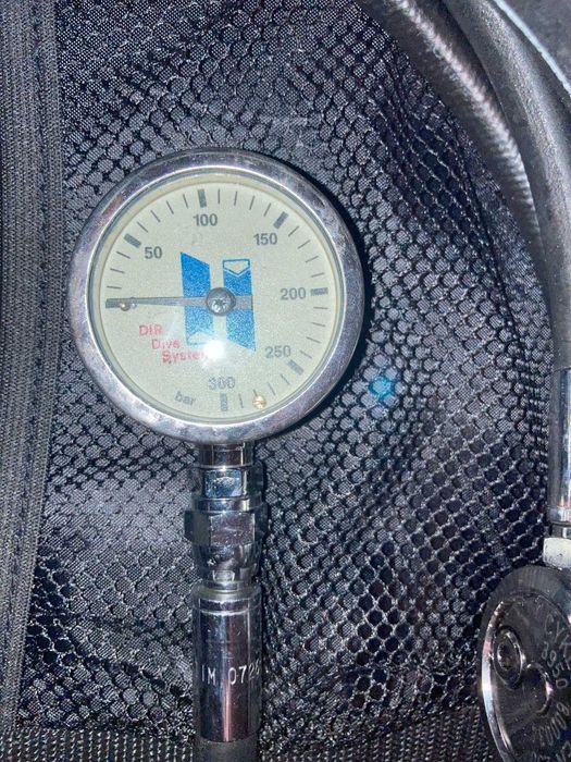 Automat nurkowy Posejdon Cyklon 5000 I i II stopień +octopus +manometr