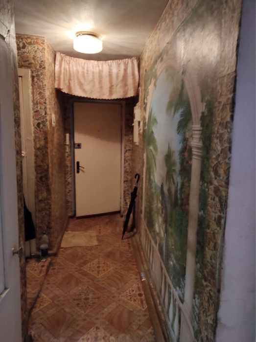 Продається двокімнатна квартира по вулиці Тищика!