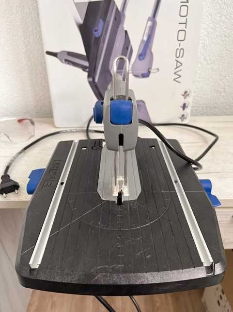 Стаціонарний лобзик DREMEL Moto-Saw