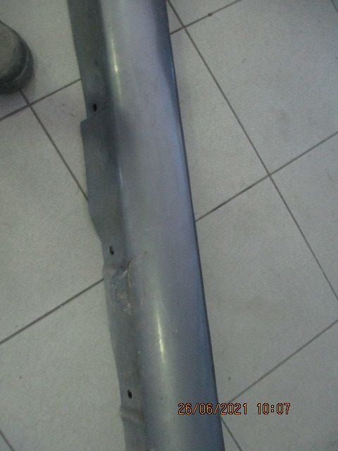 Embaladeira direita TOYOTA Avensis Wagon (_T25_)
