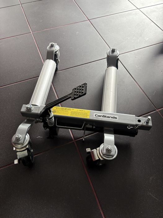 Macaco para movimentar motas