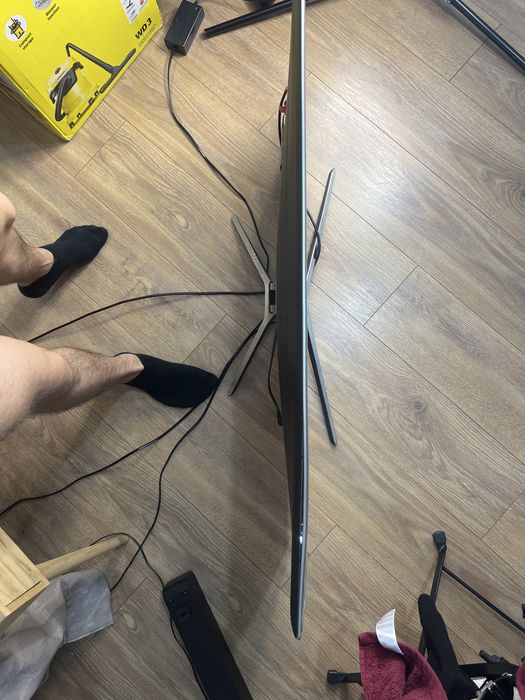 SAMSUNG UE43M5672AU idealny do rozłozenie na części