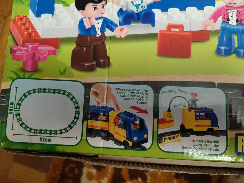 Залізниця-конструктор Електрична залізна дорога Лего