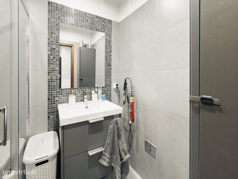 Apartamento T2 em São Marcos com Garagem
