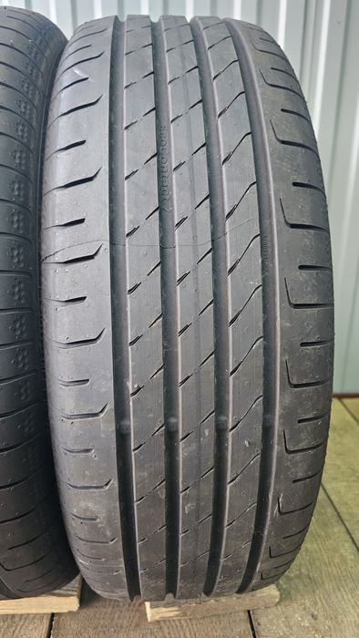 Continental EcoContact 7 215/60r17 96H