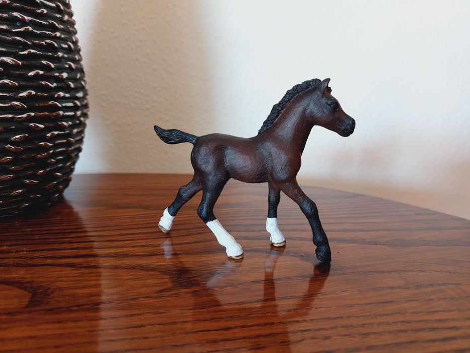 Źrebak arabski schleich
