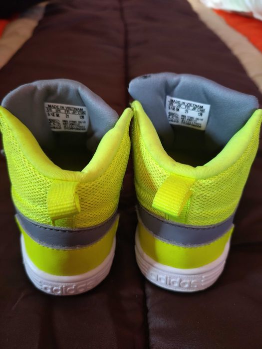 Sapatilhas adidas bebé tam21