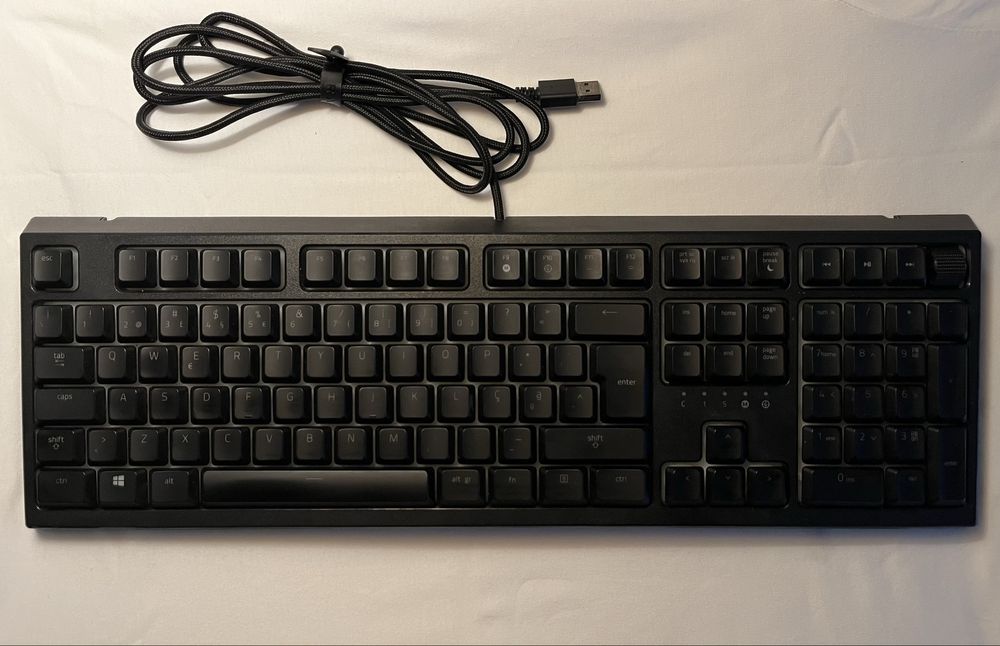 Teclado Razer Ornata V2