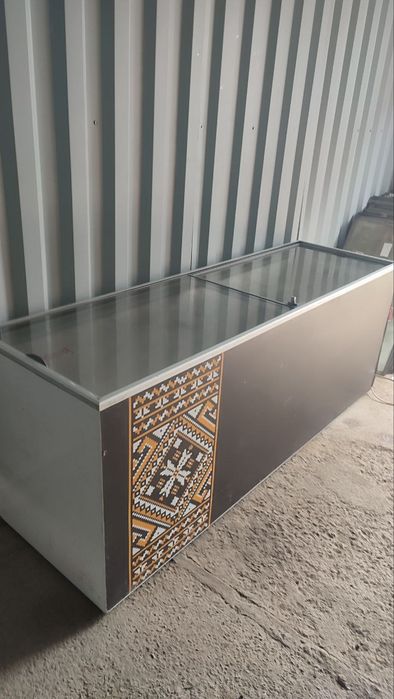 Морозильные лари.